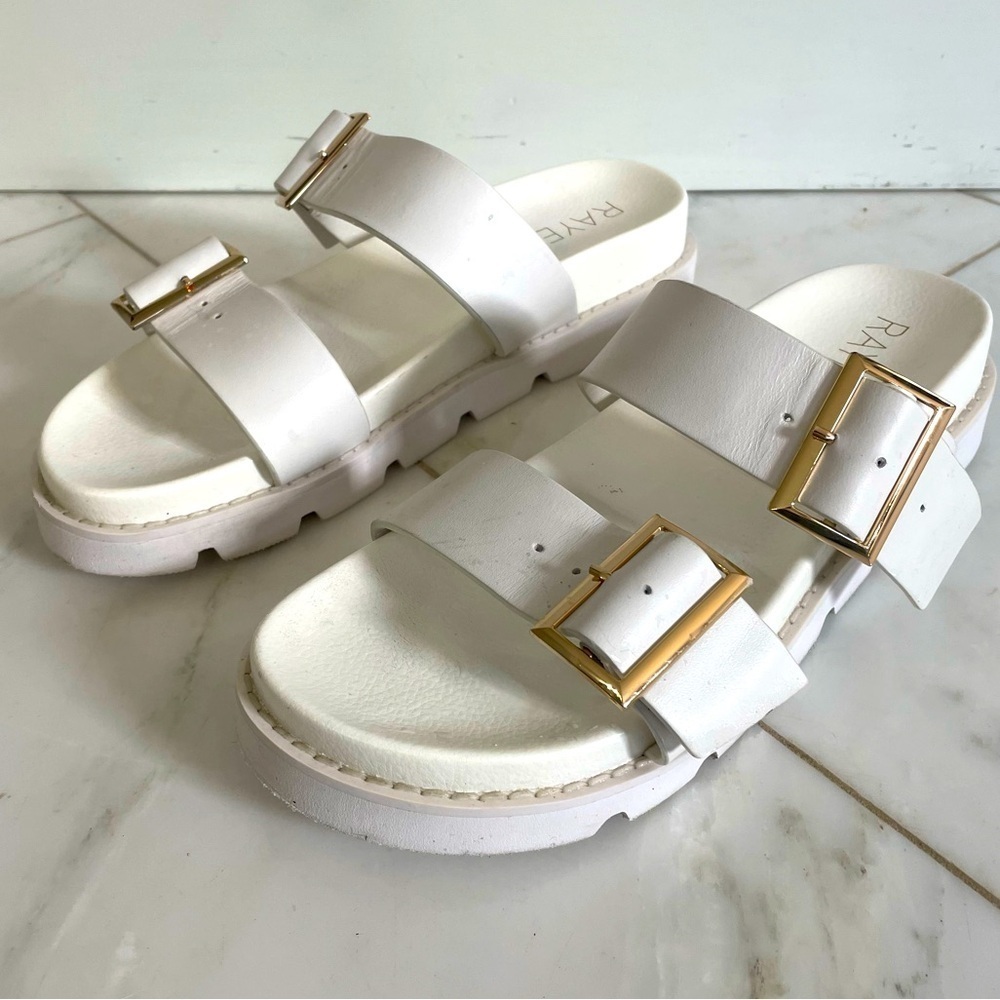 Raye, Clifton white platform dual buckle strap summer vacation sandals sz 7.5-8